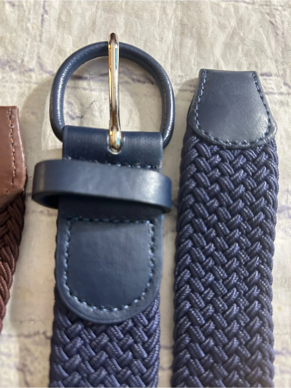 LOT OF (3) VINTAGE MENS STRETCH BELTS NAVY/BROWN/TAN COVERED BUCKLES SIZE LARGE